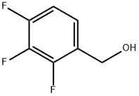 2,3,4-trifluorbenzilo alkoholis